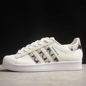 Adidas Superstar
