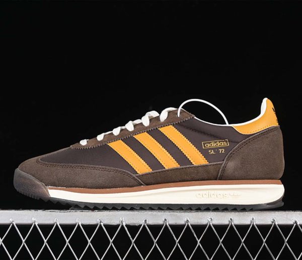 Adidas SL 72