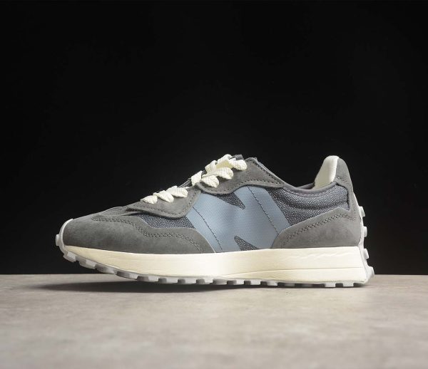 New Balance 327
