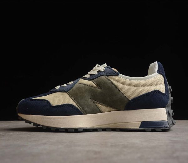New Balance 327