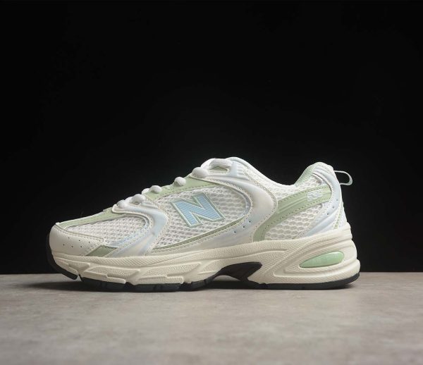 New Balance 530