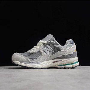New Balance 2002R