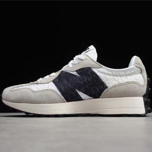 New Balance 327
