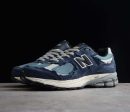 New Balance 2002R