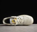 New Balance 550