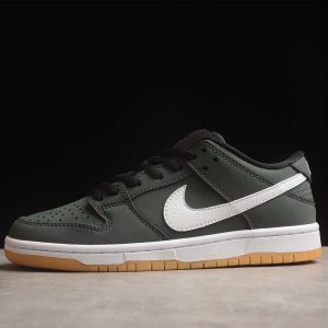Nike SB Dunk Low