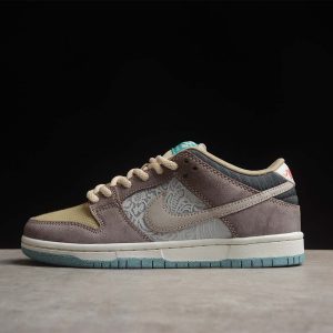Nike SB Dunk Low