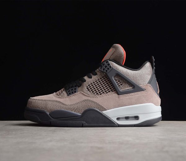 Nike Air Jordan 4 Retro