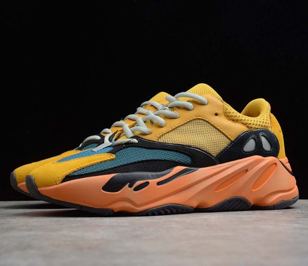 Yeezy Boost 700 - Imagen 2