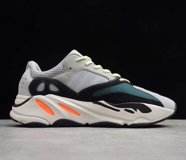 Yeezy Boost 700 - Imagen 3