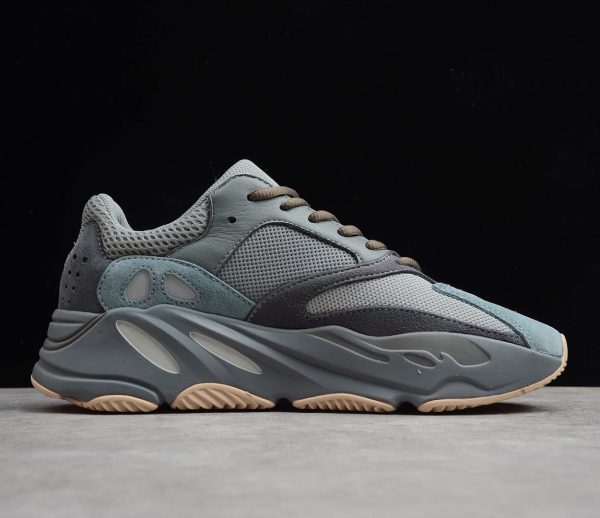 Yeezy Boost 700 - Imagen 3