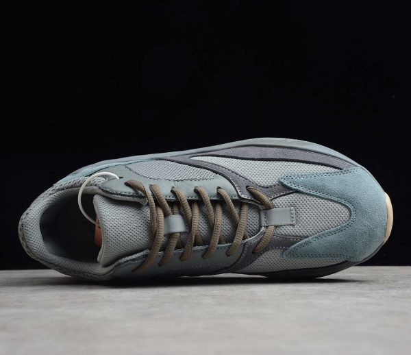 Yeezy Boost 700 - Imagen 4